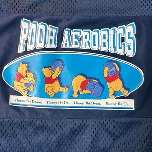 Rare + super fun vintage Disney Winnie the Pooh “Pooh Aerobics”Jersey 🐻🍯(unisex)